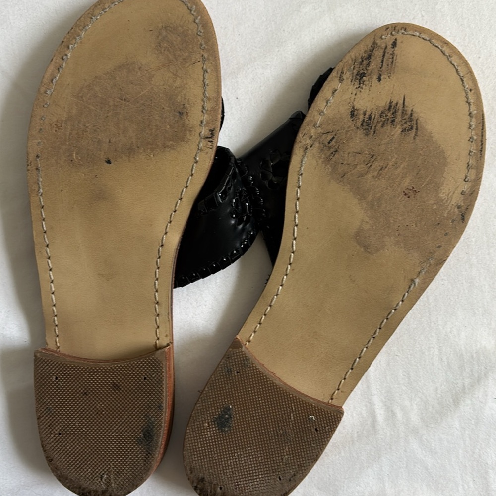 Jack Rogers Jack flat sandal in black patent leather - Picture 6 of 8